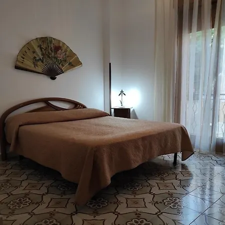 Casa Vacanza Di Maggio Apartment *
